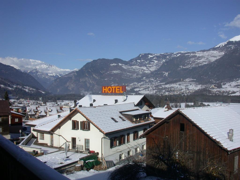 Hotel Reich Тузис Экстерьер фото